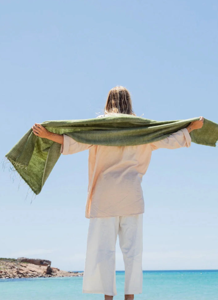 HOBO and HATCH Shawl | Wrap | Scarf Cactus – CasualStyle